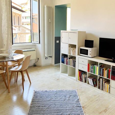 Romeasyoulike - Trastevere Apartment N° 30 エクステリア 写真